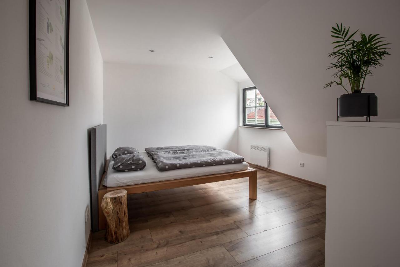 Apartmany Na Mikulasskem Namesti Znojmo Εξωτερικό φωτογραφία