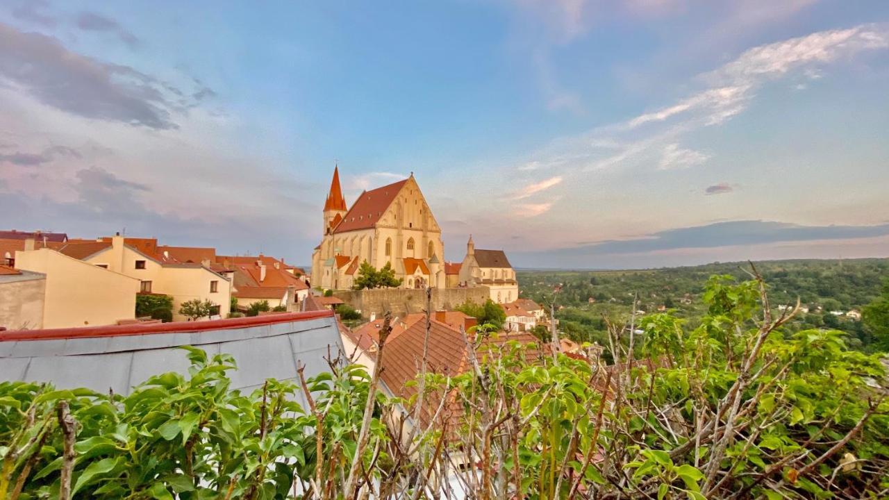 Apartmany Na Mikulasskem Namesti Znojmo Εξωτερικό φωτογραφία